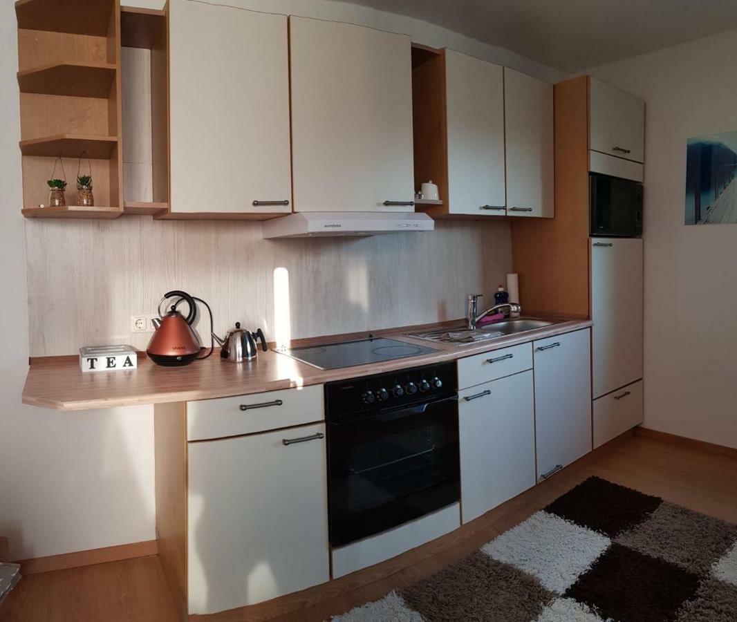 Heimathafen Apartamento Neufolstenhausen Exterior foto